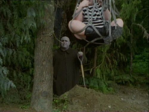 The New Addams Family: 1×16